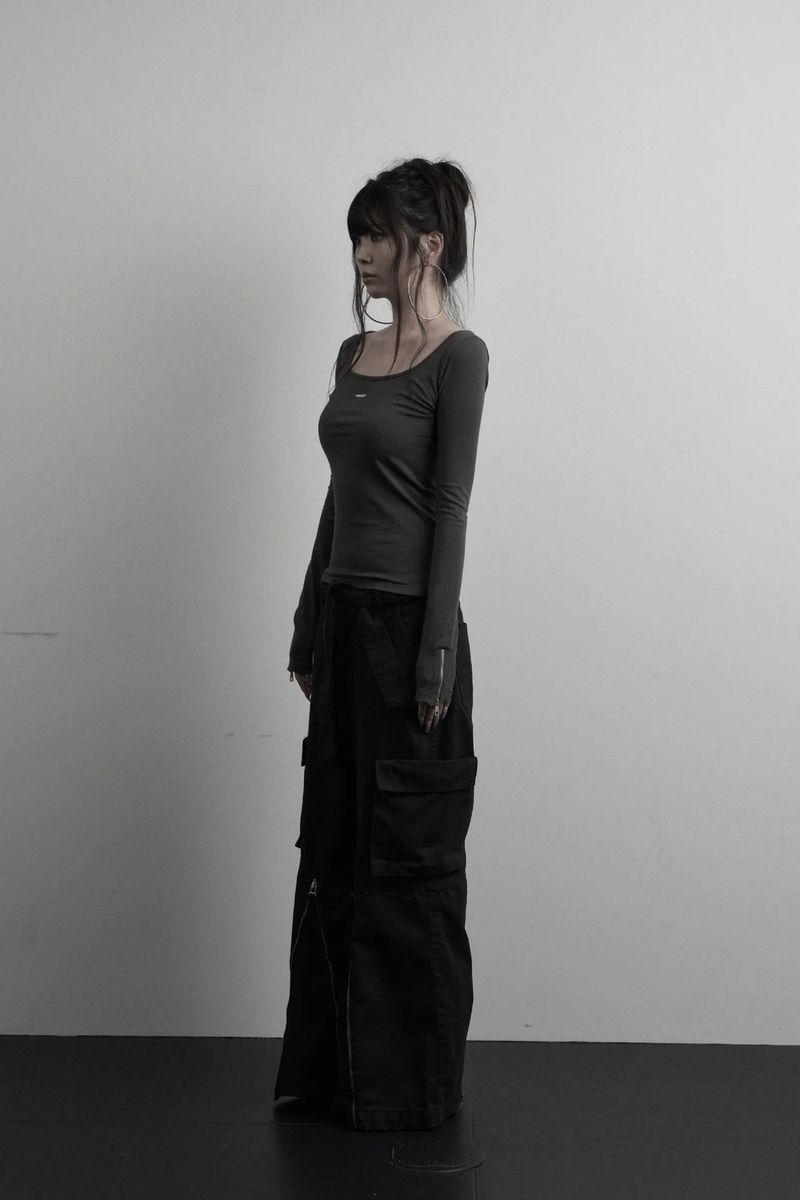 [label] back two-way zipper long sleeve (charcoal)