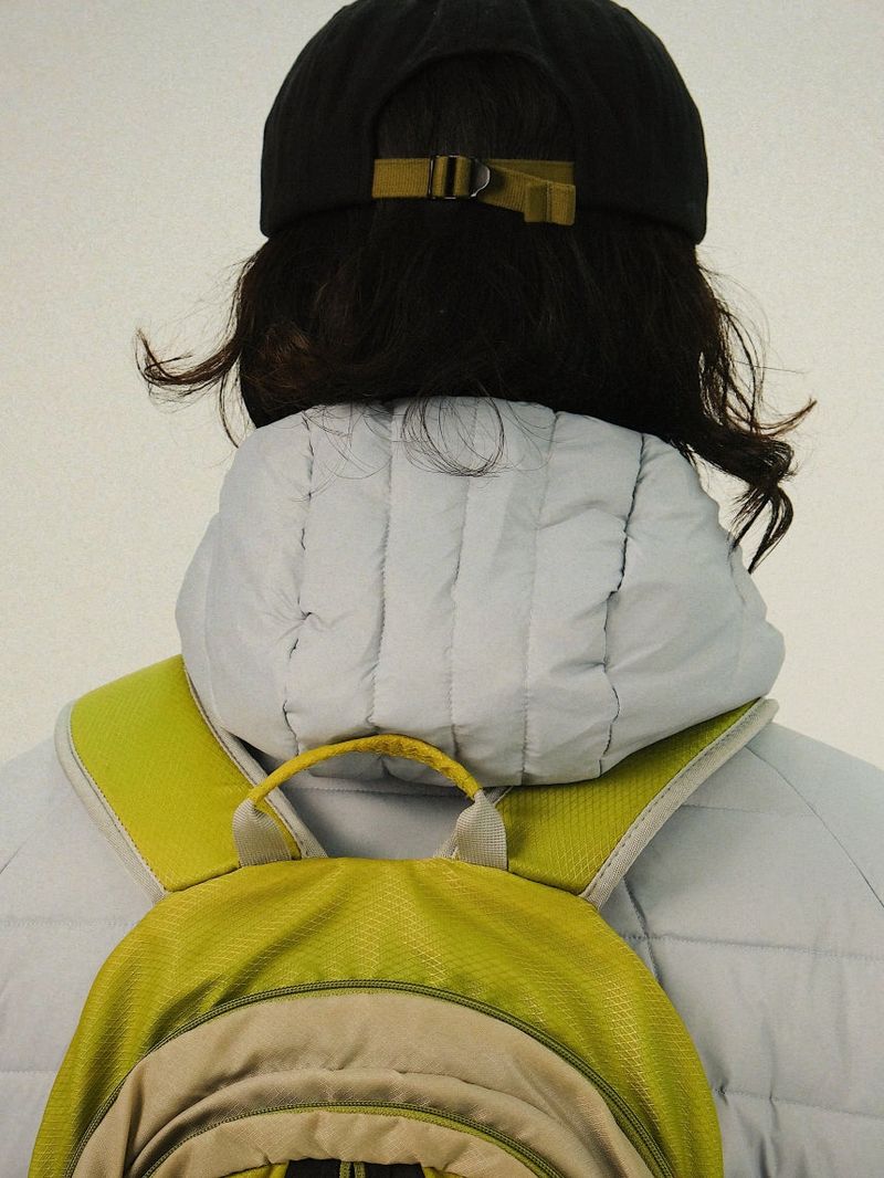 NB Essential Hoody Lightweight Padding