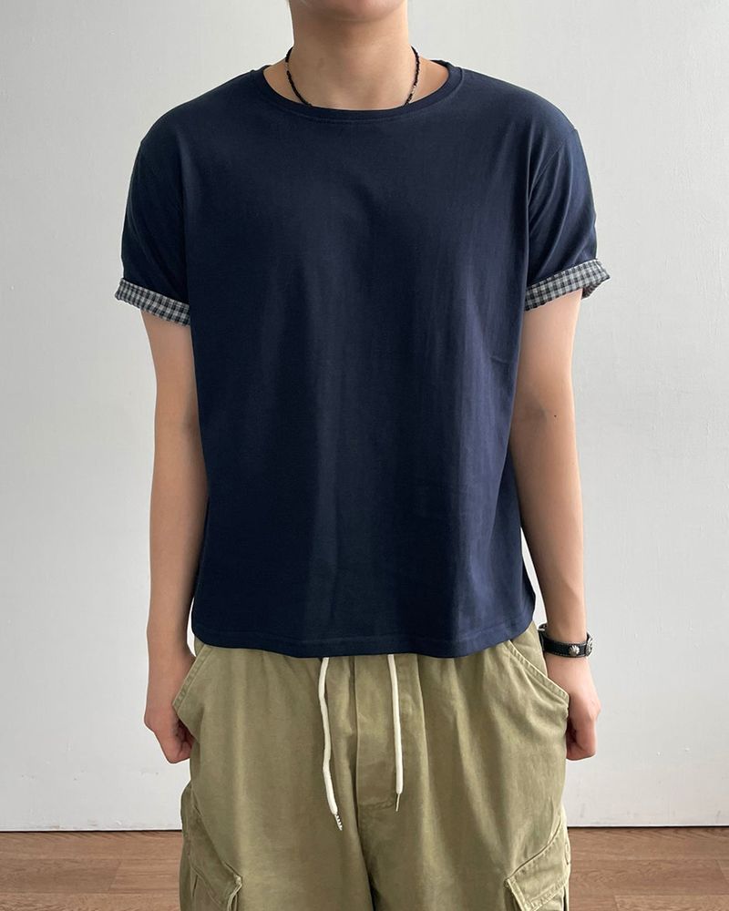 IDF（アイディーエフ）の「Turnback Cropped Roll-up Short Sleeve T（Tops）」