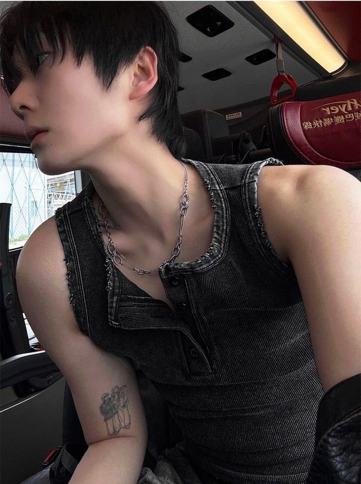 Pigment Henley Neck Damage Detail Muscle Fit Sleeveless