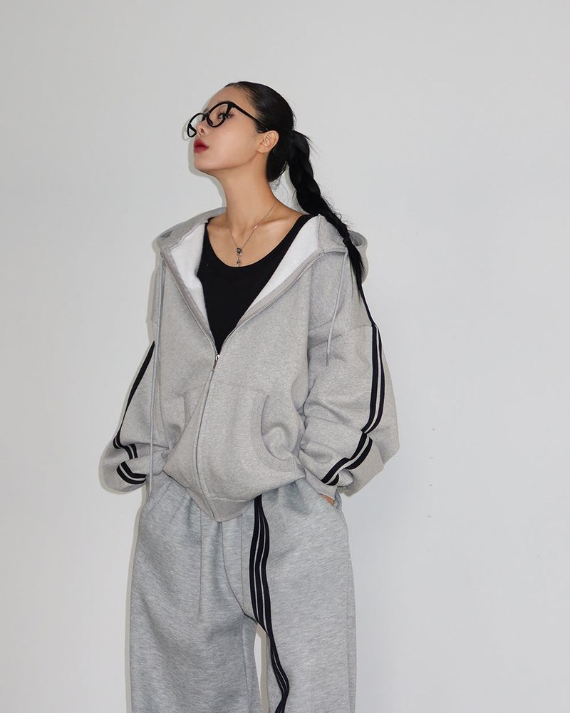 Breeze napping track Oversized-fit hooded zip-up