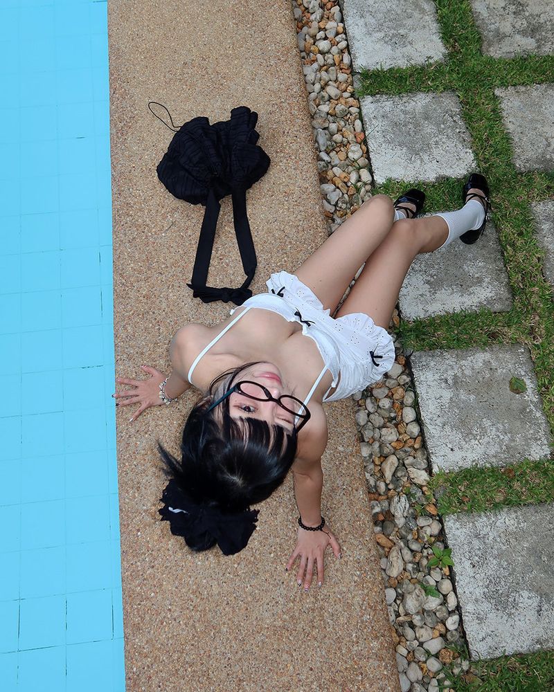 punching eyelet ribbon skirt bikini