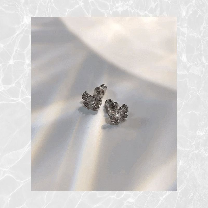 CRYSTAL RIBBON EARRINGS