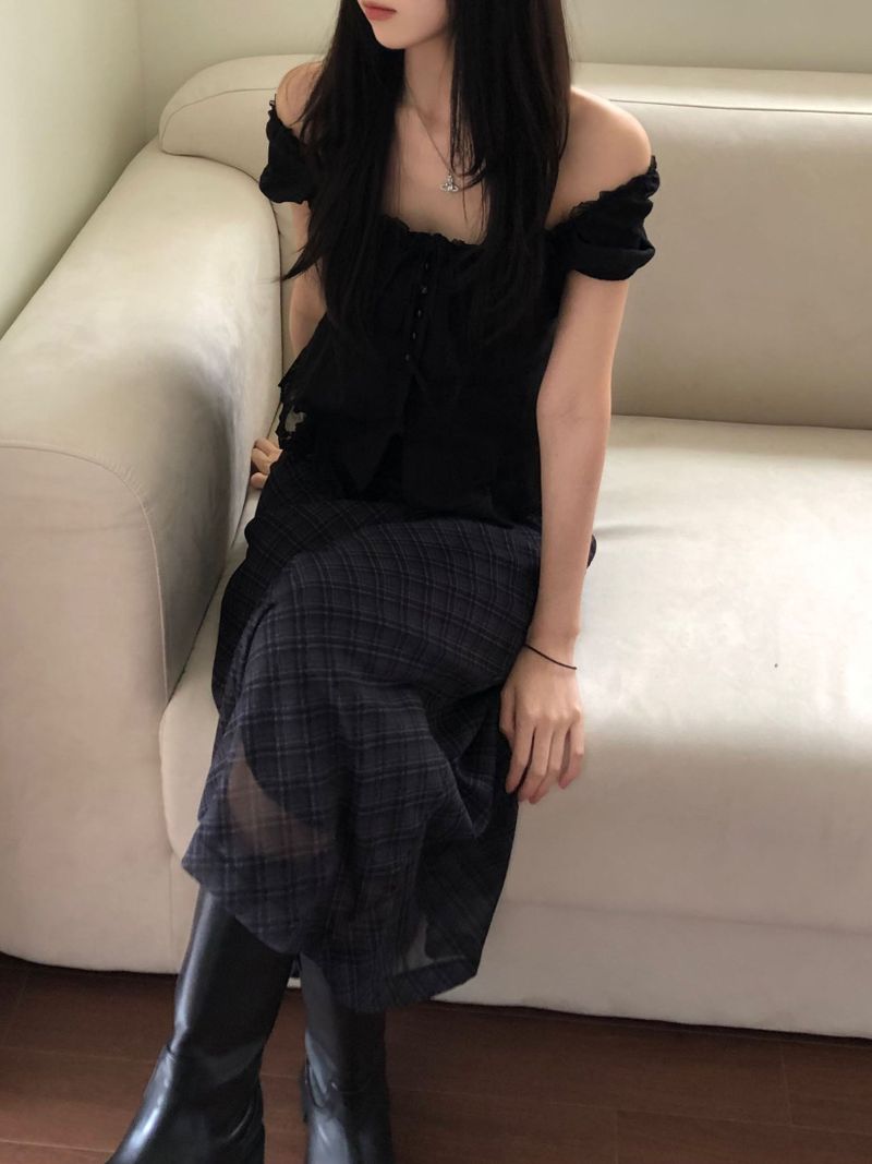 Hera frill blouse (2 colors)