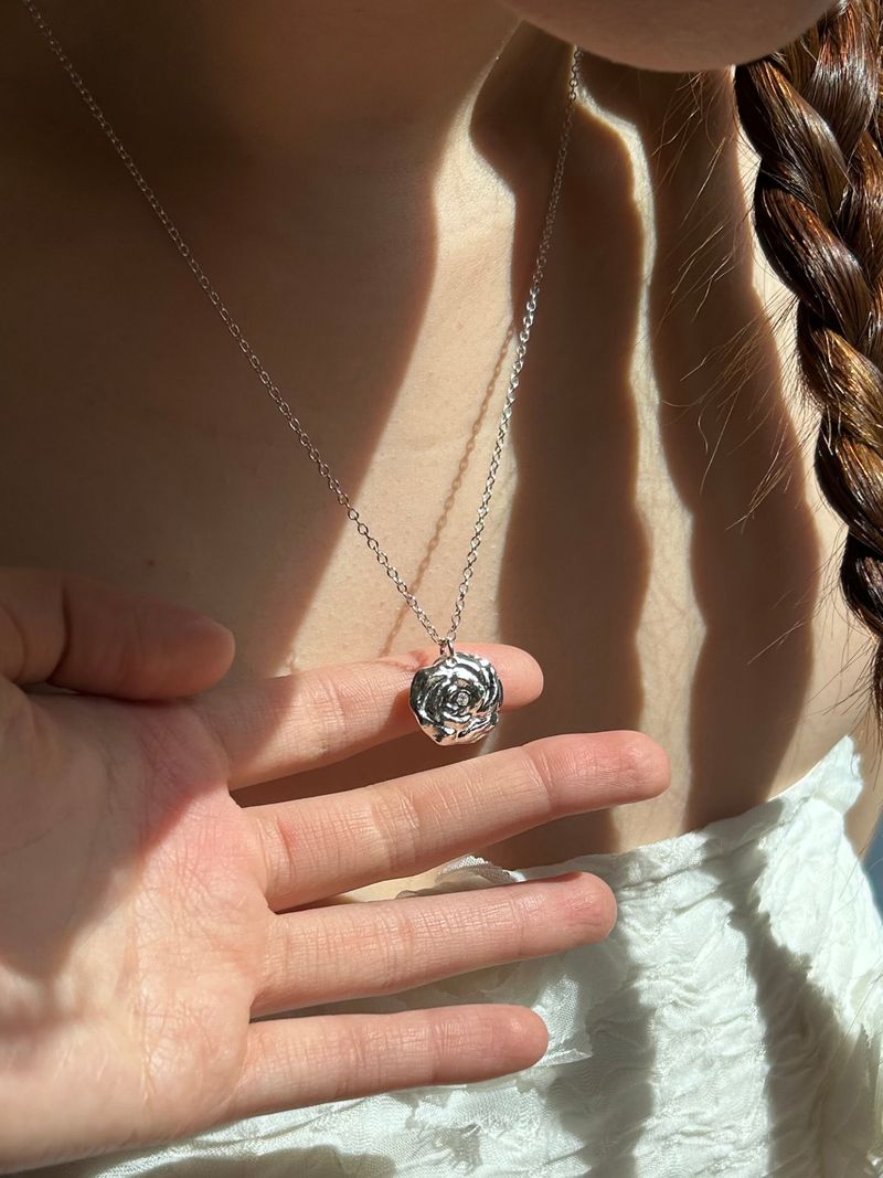 Vintage Rose Necklace