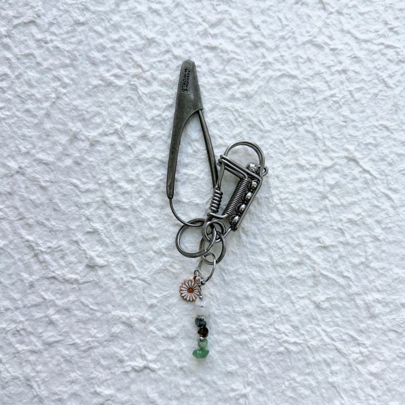 FADE MEET（フェードミート）の「Vintage Spring Charm Clip（Others）」