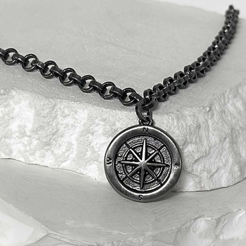 BLESSED BULLET（ブレスドブレット）の「ss-compass motive bold chain necklace_SS BLACK（Accessories）」