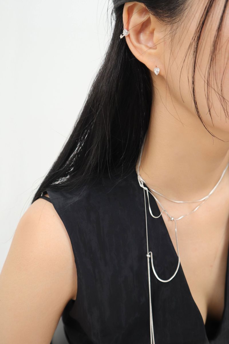 HEART-RAY TINY EARRINGS (SILVER)