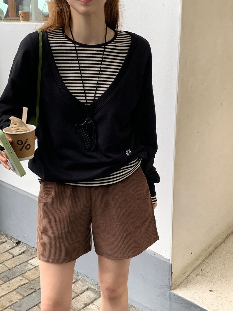 [MADE] TA DEEP V-NECK SWEATSHIRT