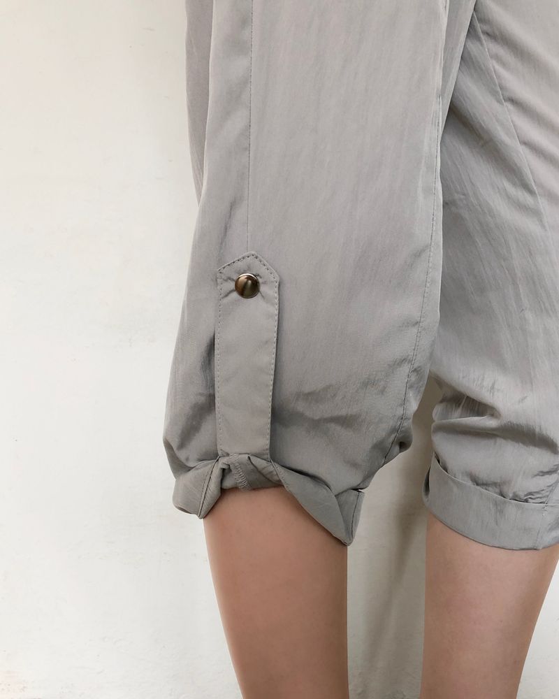 Tilt Roll-Up Capri Pants