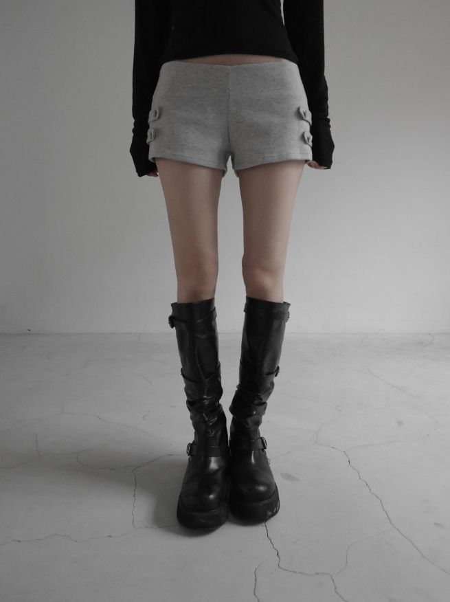 mnem（ムネム）の「Tevin Napoleon Sweat Shorts（Pants）」