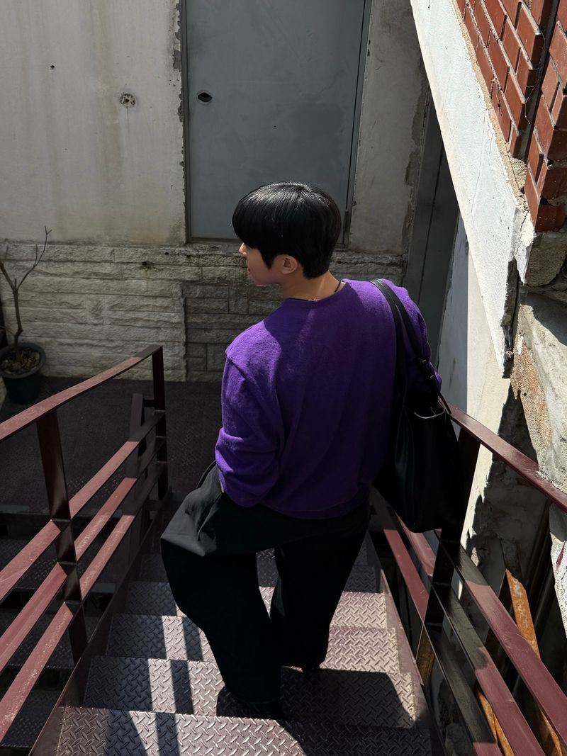 Fade cooling round knitwear