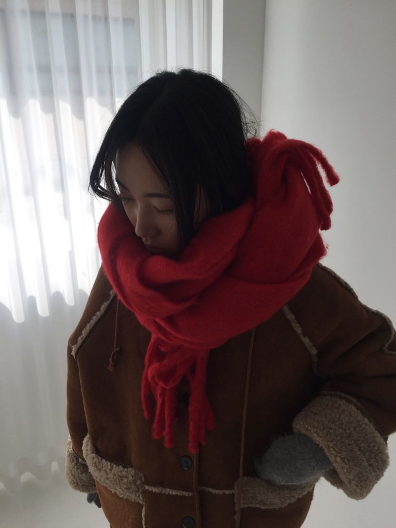DUGGY(ダギー)の「Basic long boucle muffler(Fashion Accessories)」