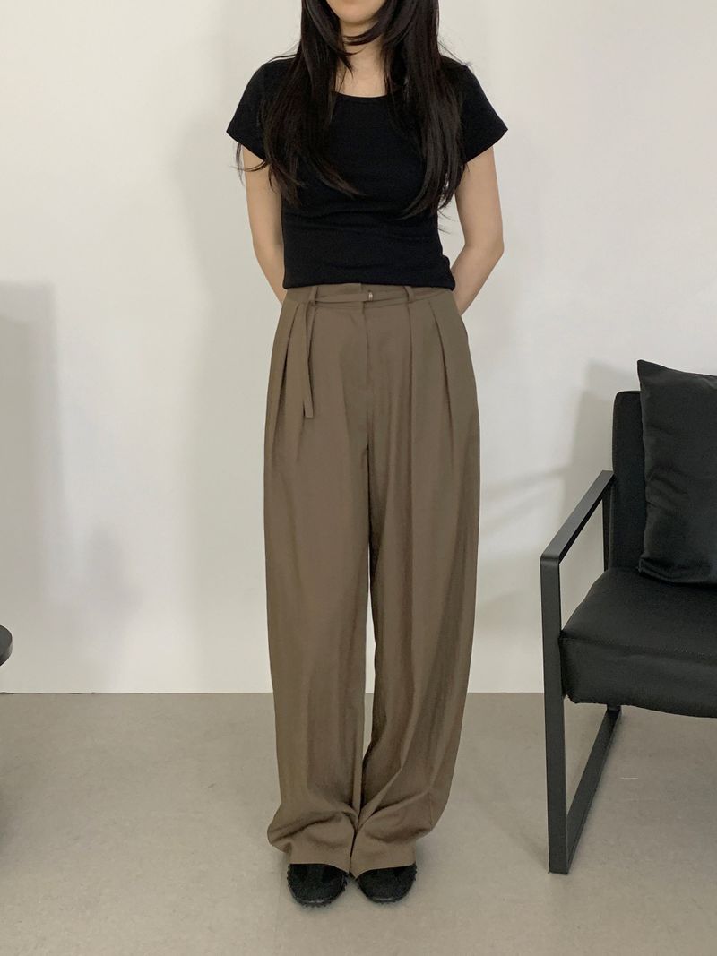 Briki Wide Pintuck Long Slacks