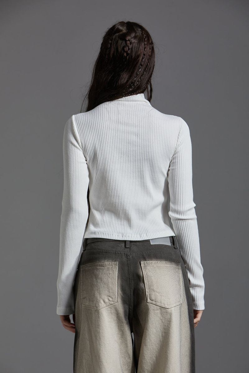 VERA SLIT T-SHIRT