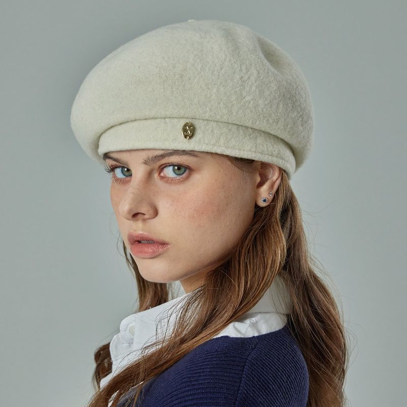 VA Oval-Metal Wool Beret  / Ivory