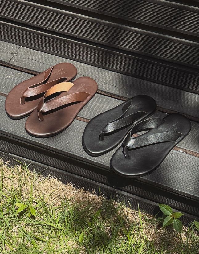 Lobby Slider Leather Slippers