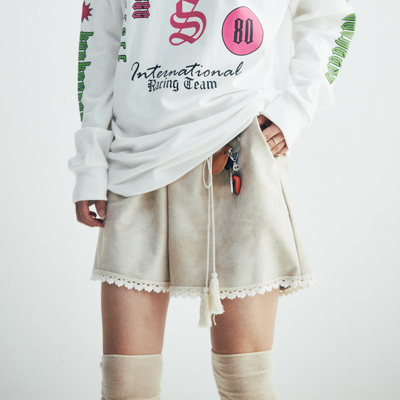 KOOKEESEE(クキシ)の「Vegan Suede lace Shorts (Cream)(Pants)」