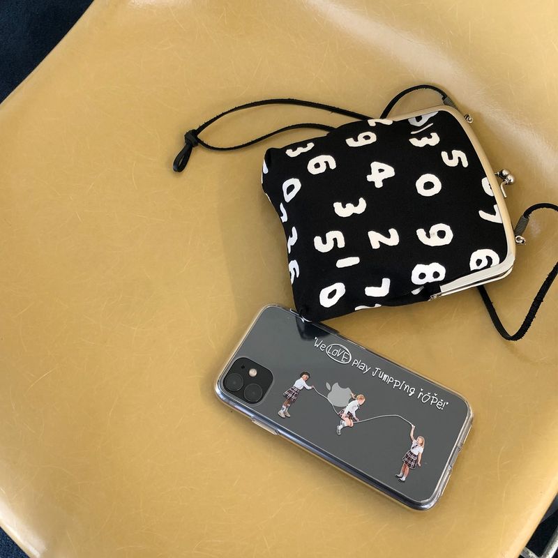 Notful（ノットフル）の「Jumpping rope girls case(Clearhard)（Smartphone Accessories）」