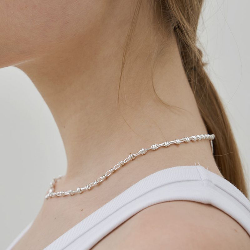 LAYERED KNOT NECKLACE (SILVER)