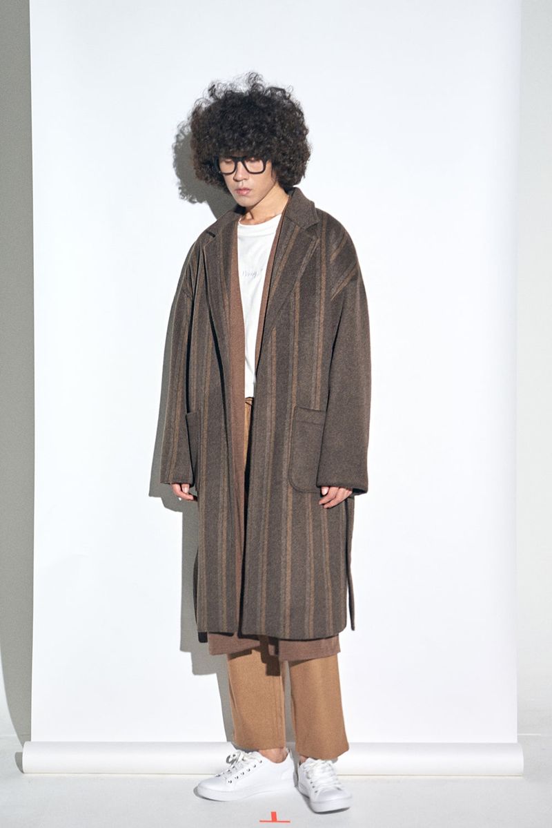 STRIPE COMBINATION WOOL ROBE COAT (Brown)