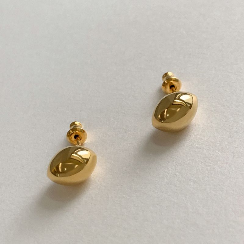 Bean Earring_18k Gold Plating