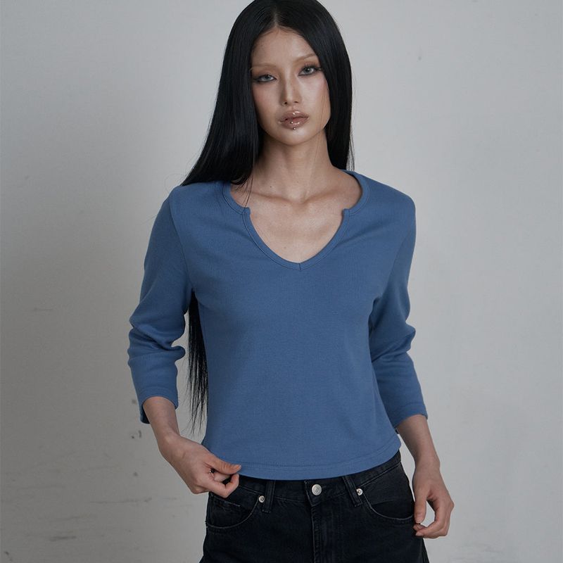 Curetty(キュリティ)の「C 90S LINE SLIT NECK T-SHIRT_SMOKE BLUE(Tops)」