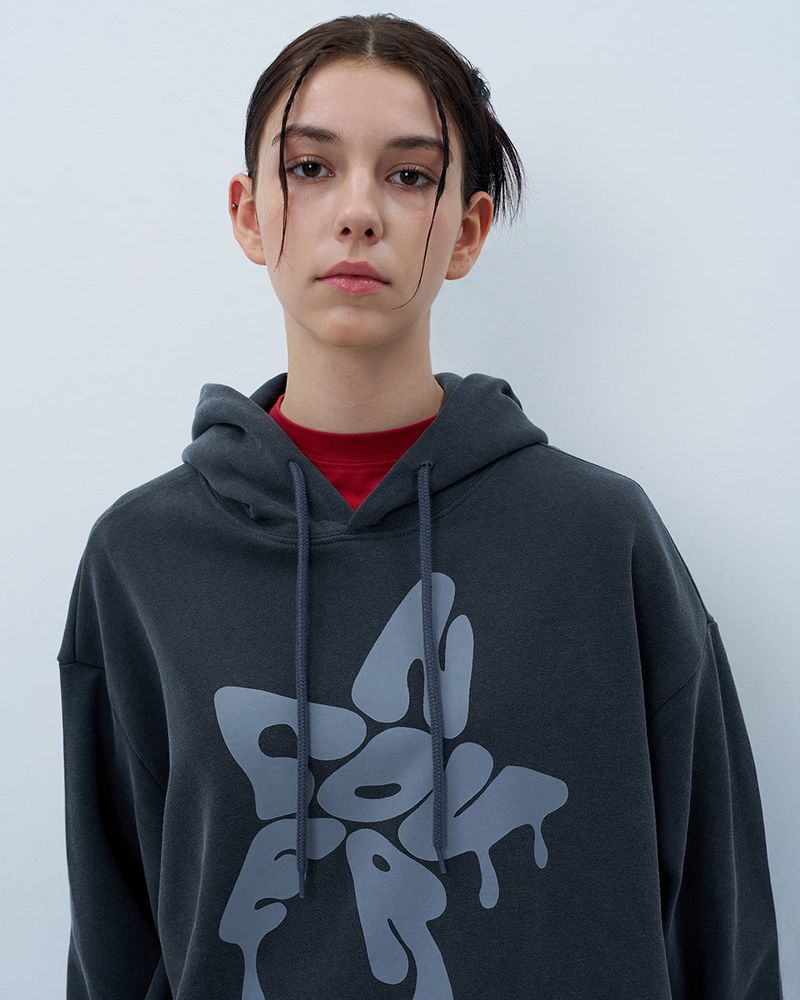 MELTING STAR LOGO PIGMENT HOODIE-CHARCOAL