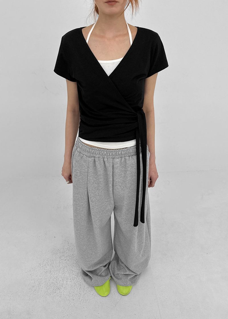 [MADE] Flopit Wrap Short Sleeve Top