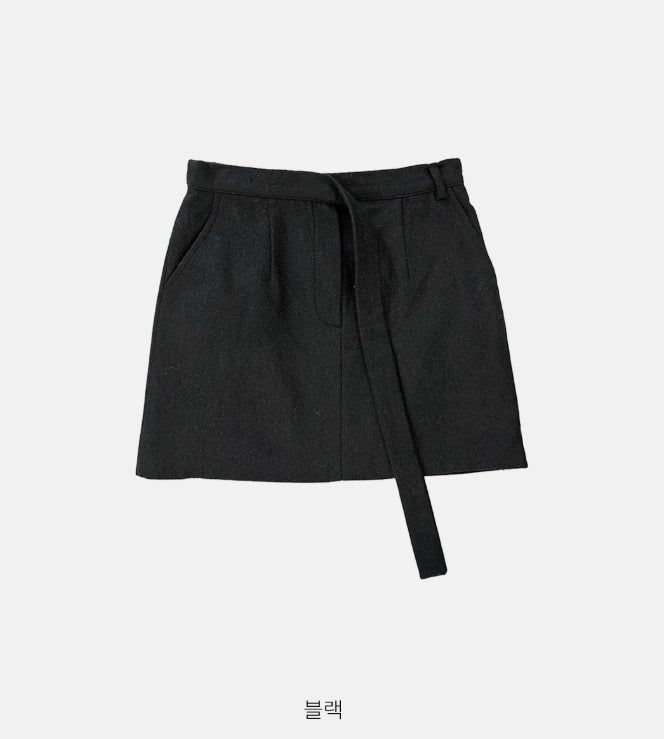 Mori Belt Wool Midi Skirt