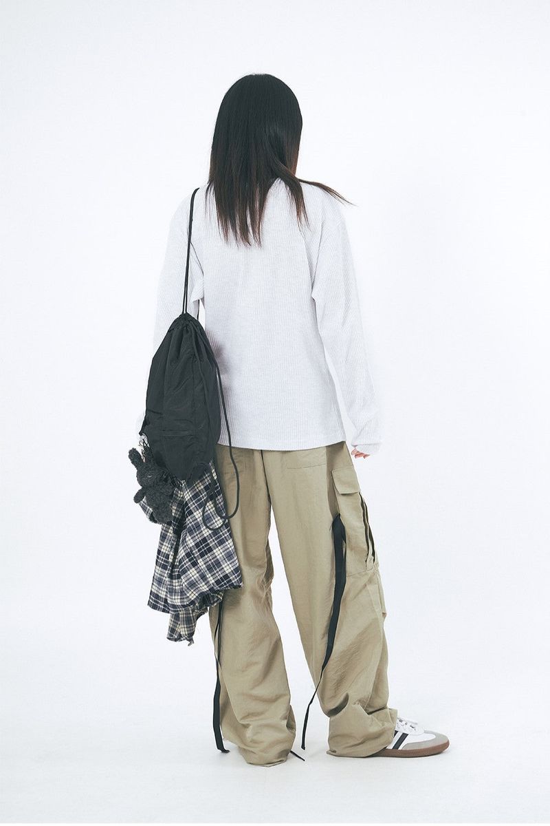 Waffle slab round-neck long sleeve