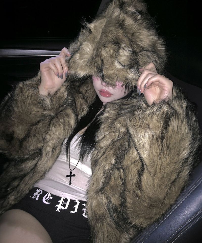 meego（ミーゴ）の「Lisa Fur Hood JK（Jackets/Outerwear）」