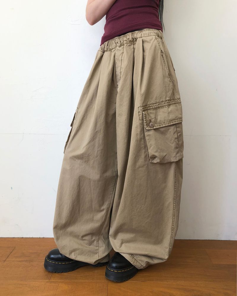 WONDER WONDER（ワンダーワンダー）の「Maiden Balloon Wide Banding Pants（Pants）」