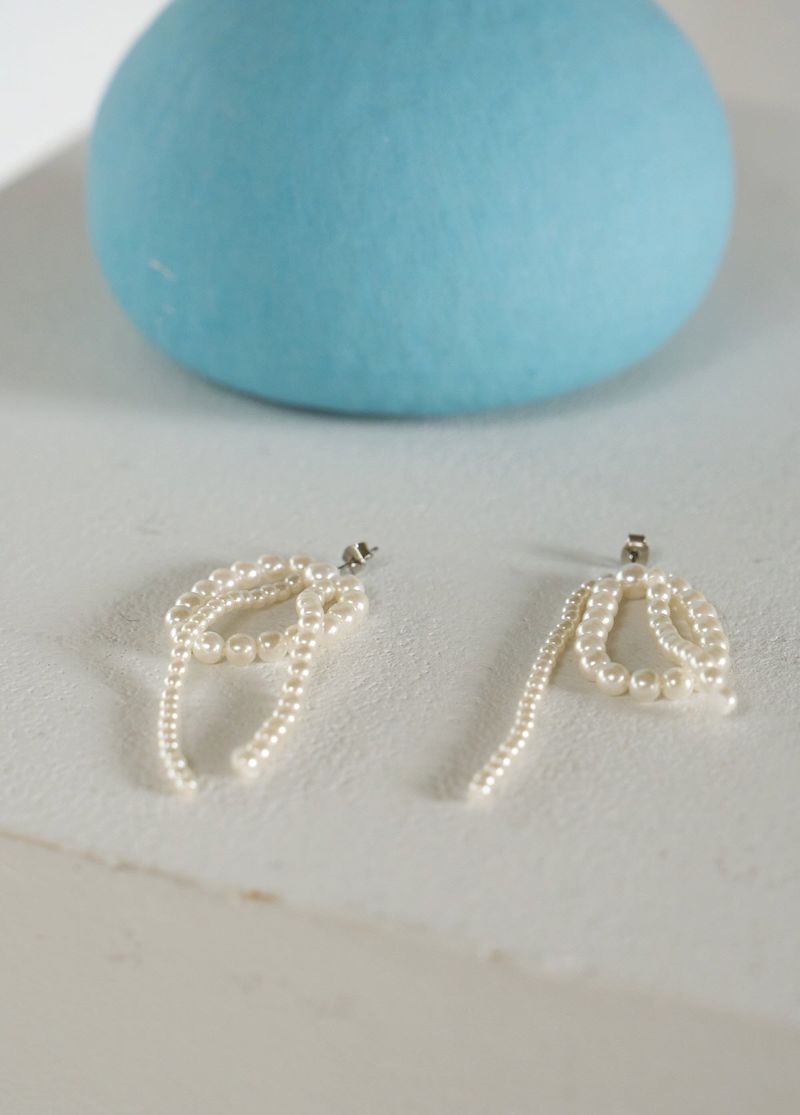 ribbon bow drop earring