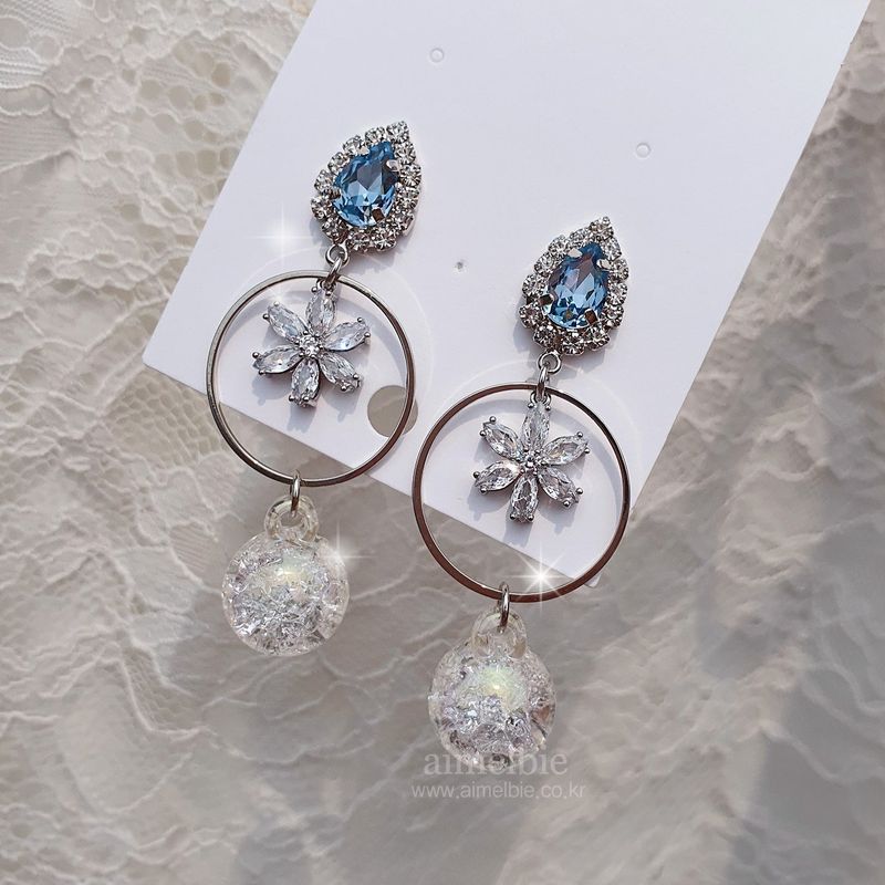 Icy Bloom Earring - Light Blue