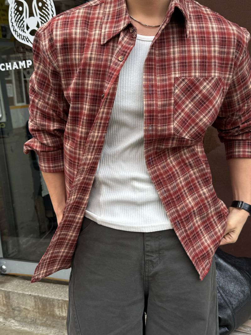 Cut line reverse pants