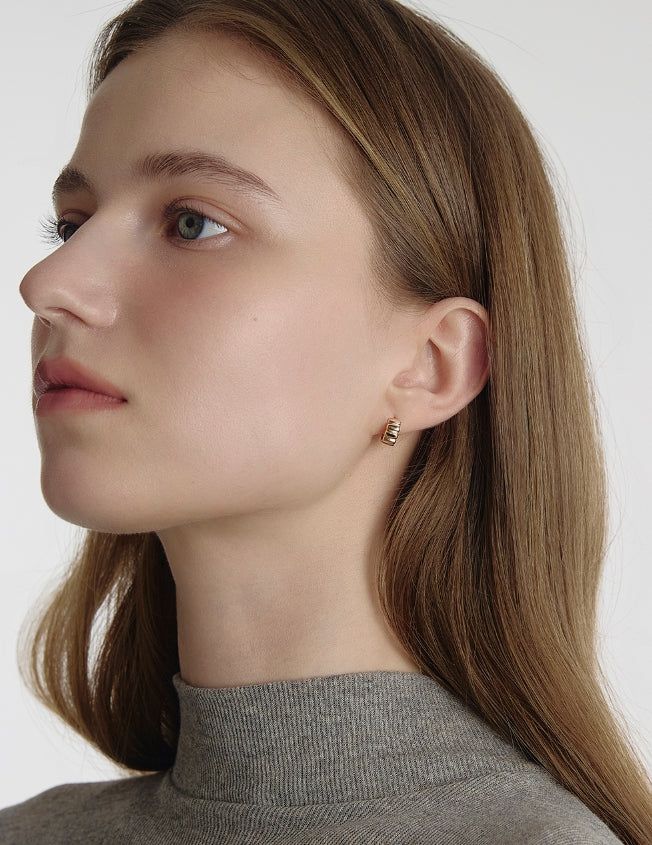 hyeres lor（イエール・ロール）の「26SS★ Ice Block Silver One-Touch Earrings S（Accessories）」
