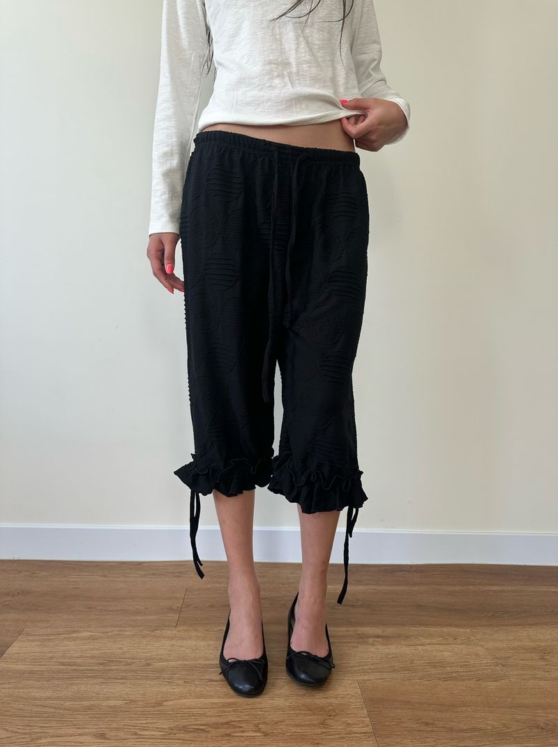 dot frill pants