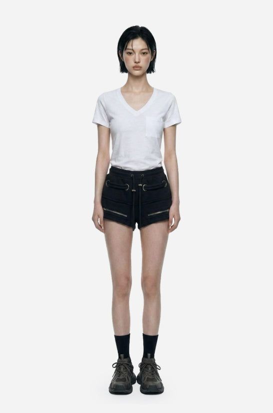 EEUN(イウン)の「X Eyelet Shorts(Pants)」