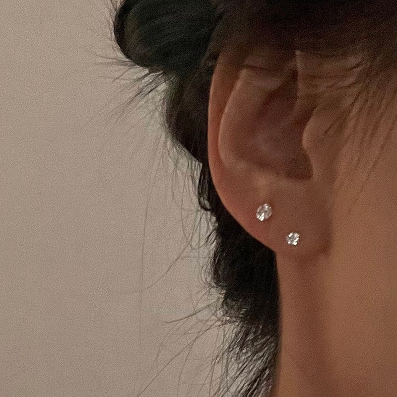 MOSXE（モスクス）の「[92.5 silver] ベーシックストーンピアス (2size)（アクセサリー）」