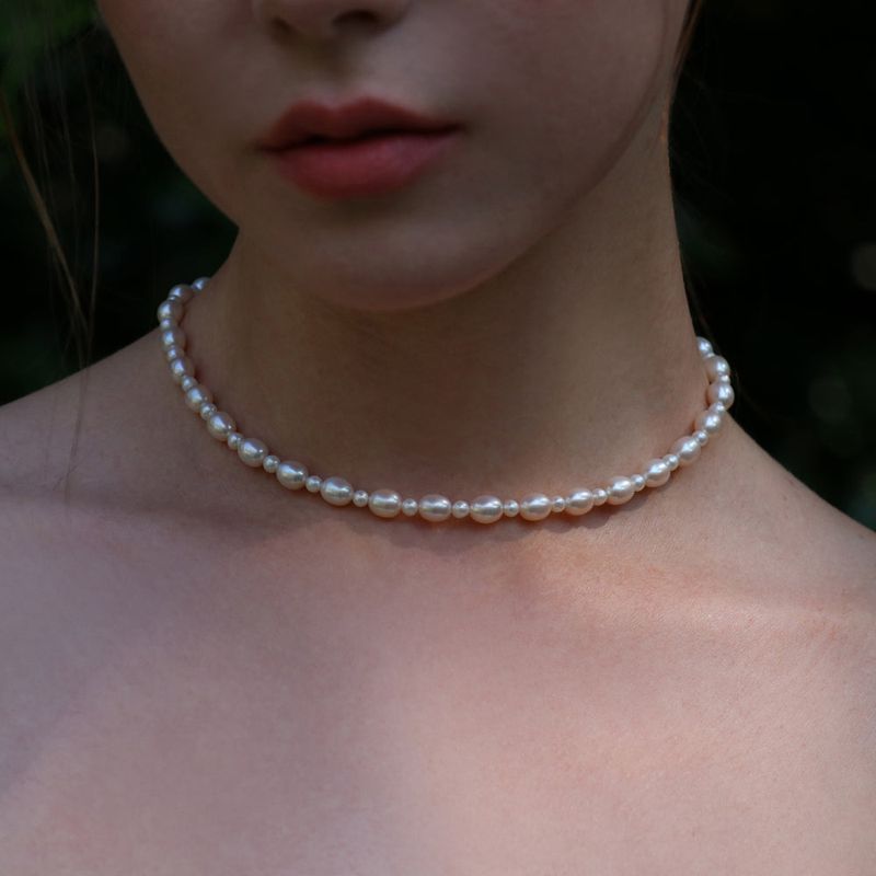 Less is more（レスイズモア）の「オーバルパールネックレス（アクセサリー）」