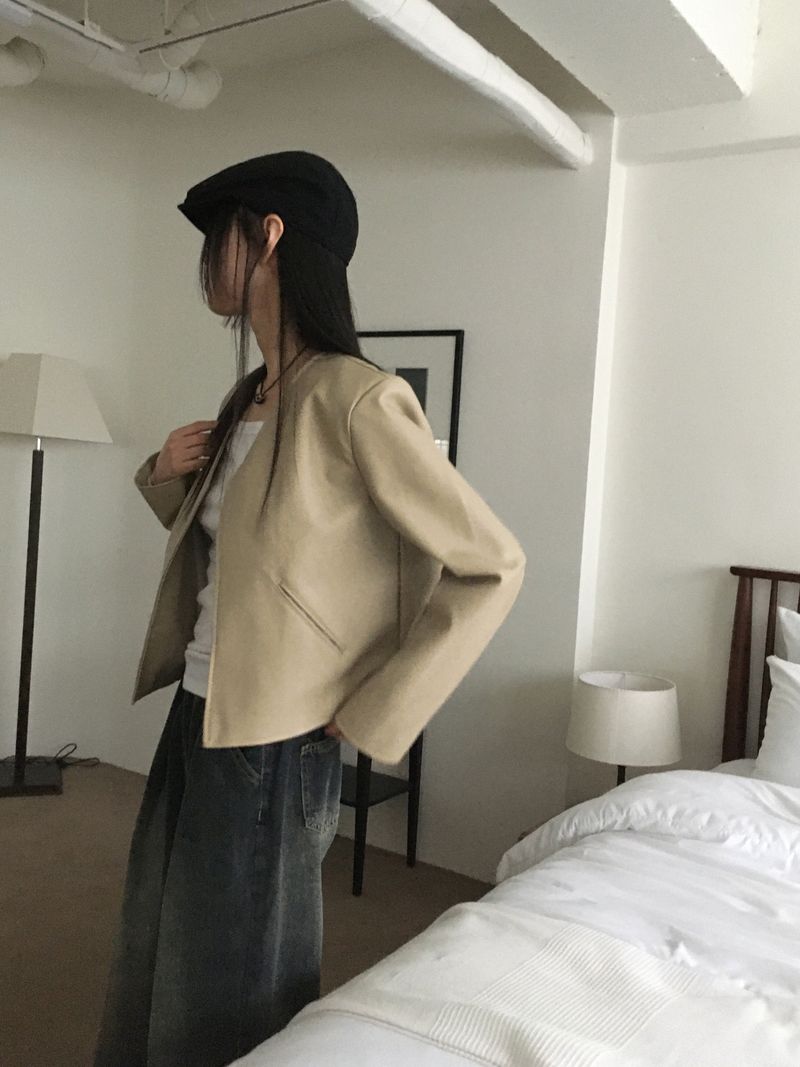 TF no-collar V short leather jacket
