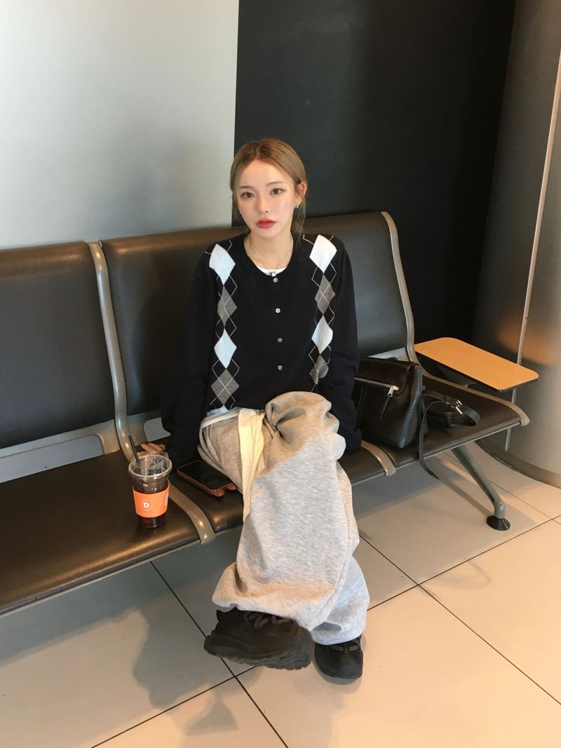 Able Argyle Knit Cardigan (2c)