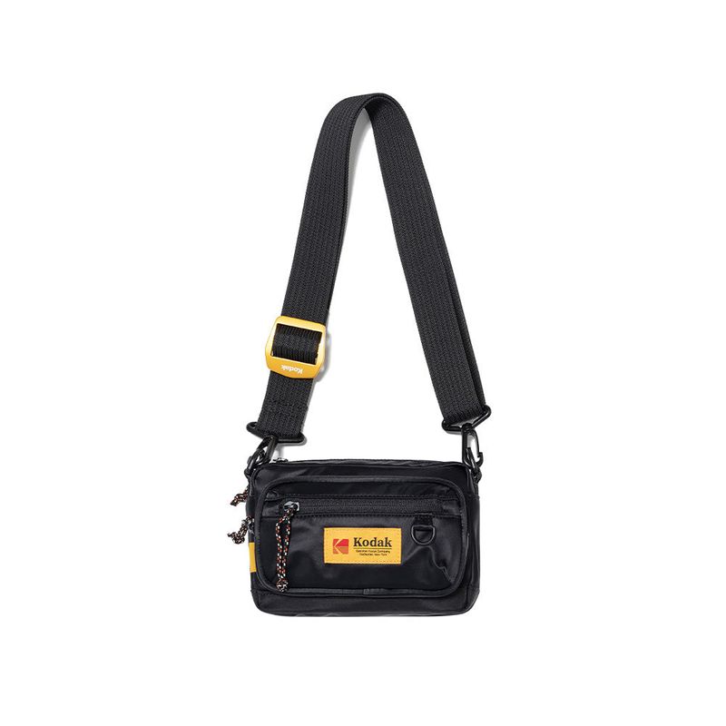 KODAK(コダック)の「ESSENTIAL MINI CROSS BAG【BLACK】(Bags)」