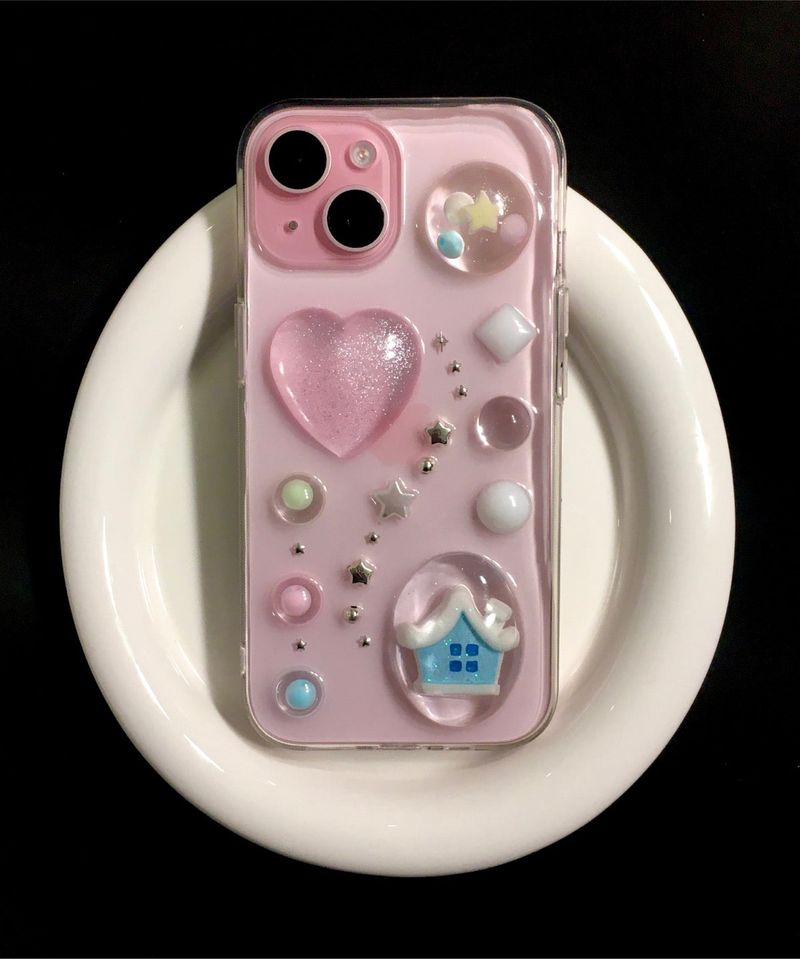 dangdoroom（ダンドルーム）の「[MADE] コージーハウスレジンケース（スマホグッズ/小物）」