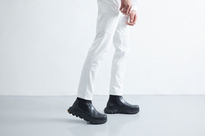 【MADE】UX, Black