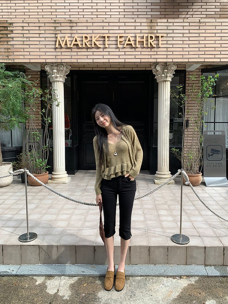 [MADE] CLIP SPAN SLIT BIKER CAPRI PANTS