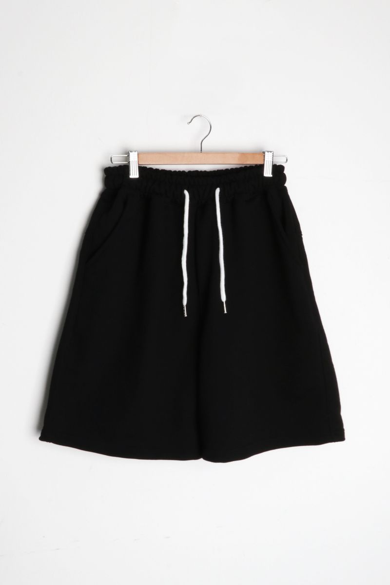 KEVIN OVER-FIT BERMUDA SHORTS
