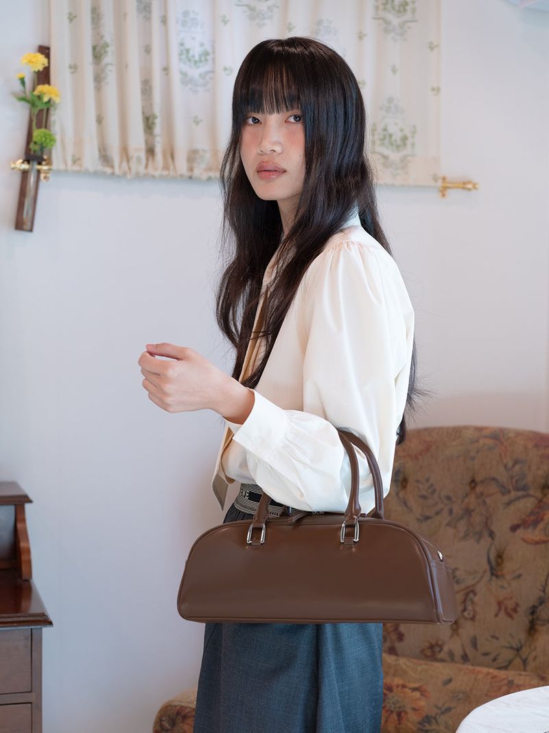 HALF-MOON BOWLING BAG
