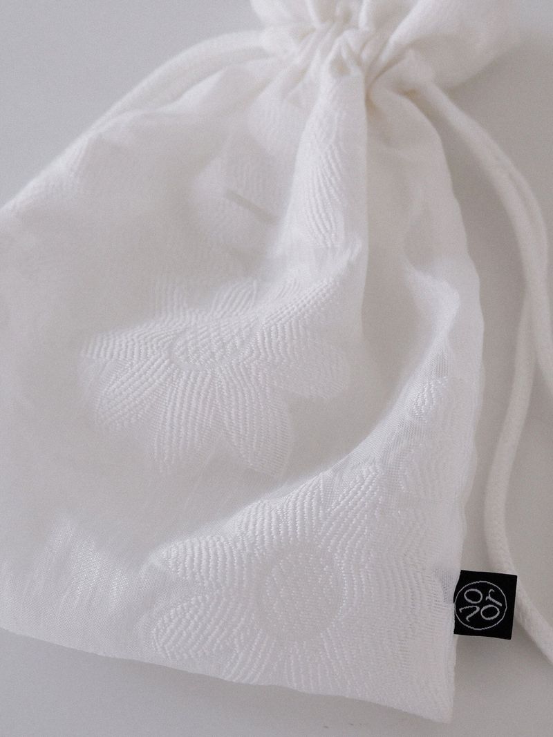Oganza Pouch Bag_White